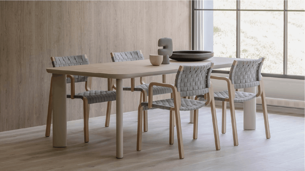 【ダイニングテーブル】LIOR